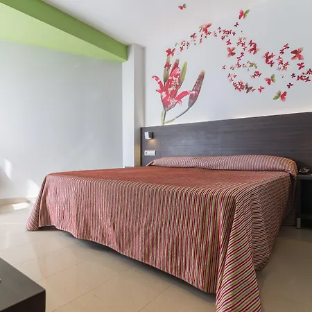 Porto Hotell 3*